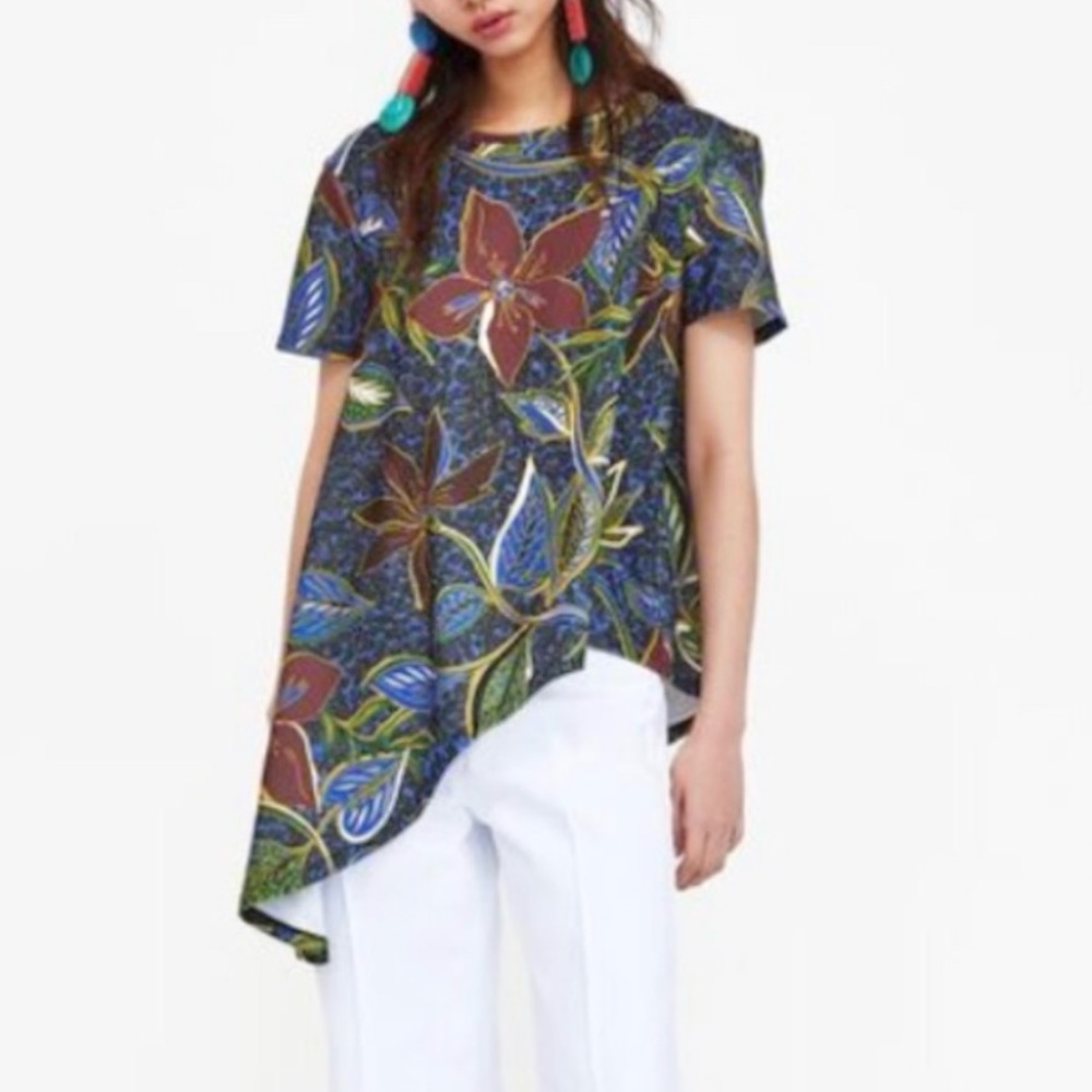 ZARA W&B Collection Blouse Tropical floral Print Medium Asymmetrical Hem